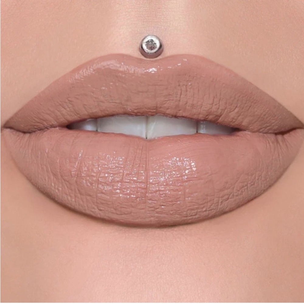 Jeffree Star Blow My Candles Supreme Gloss Lip Gloss NIB